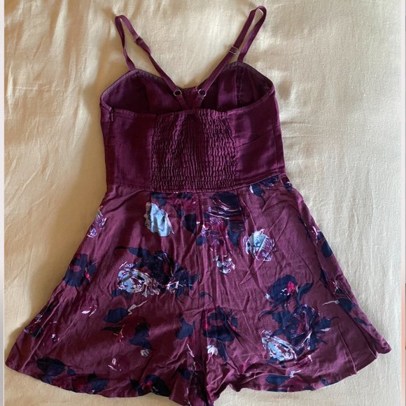 Free People Playsuit Romper Plum/Floral Sz 2 - Picture 4 of 4